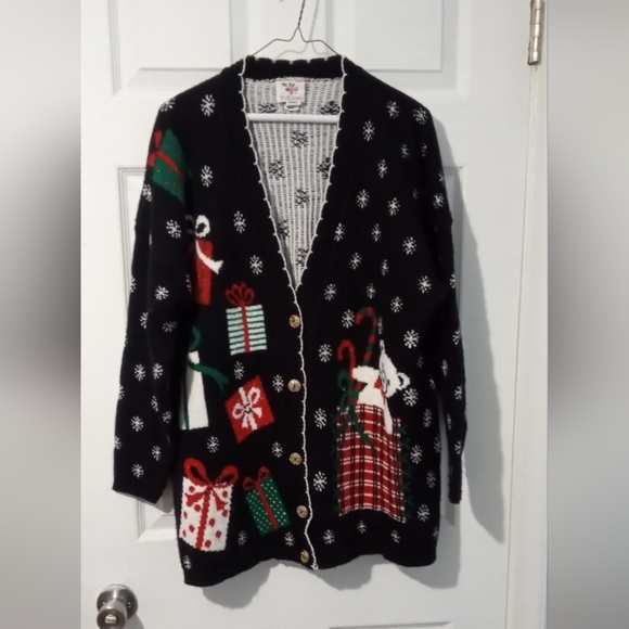 Festive Black Cardigan with Holiday Motifs - Picture 1 of 5